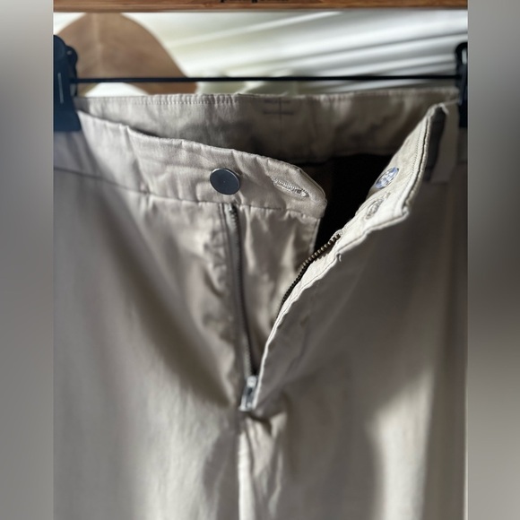 LULULEMON | men’s ABC -slim fit trouser in stretch cotton | size 34 - Picture 6 of 6
